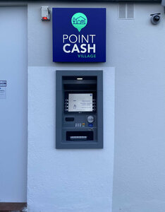 Nouveaux Point cash village